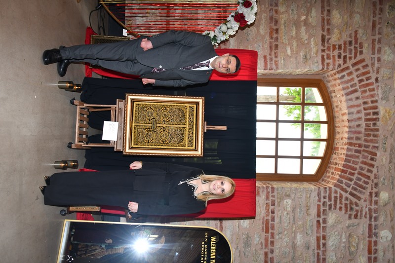 �Din Karde�li�i� Sergisi Fi�ekhane�de Sanat Ve Ho�görüyü Bulu�turdu
